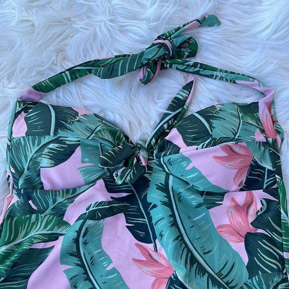 Show Me Your Mumu Babymoon Maternity One Piece ~ in Beverly Barbie - Picture 6 of 14